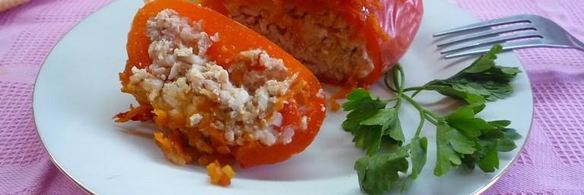 фаршированный перец запеченный в духовке с мясом