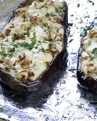 Фаршированные баклажаны с сыром