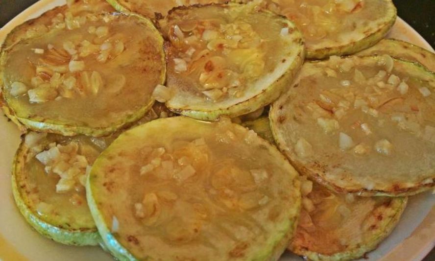 Рецепт кабачков жареных с чесноком