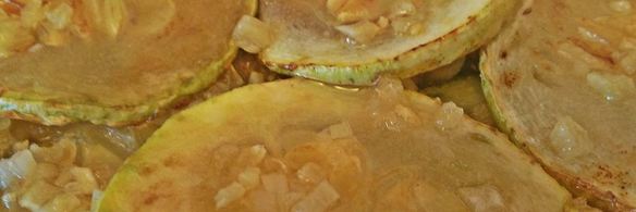 кабачки жареные с чесноком