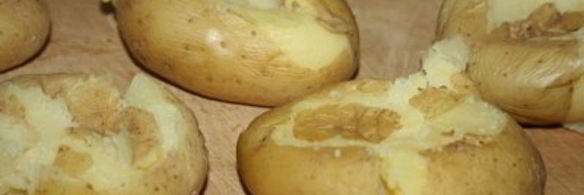 картофель в кожуре, запеченный в духовке