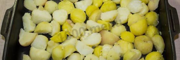 картошка в чесночном соусе запеченная в духовке