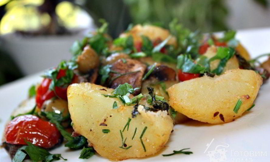 Рецепт пикантного картофеля запеченного в духовке