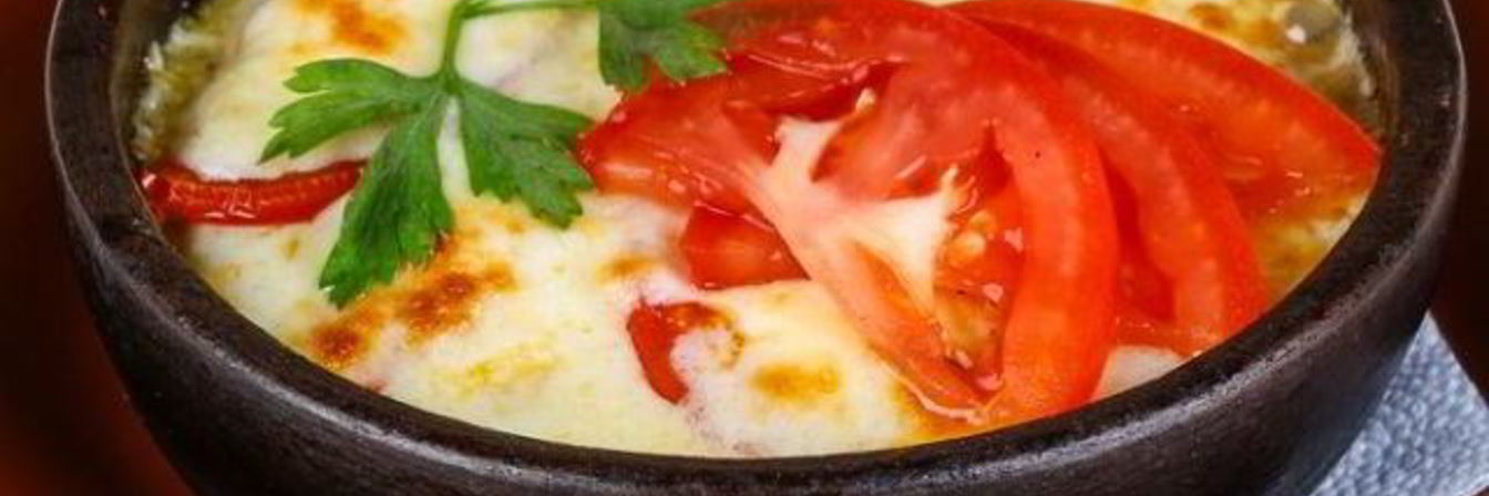 Помидоры, запеченные с моцареллой