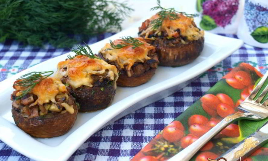 Рецепт шампиньонов фаршированных ветчиной и кабачками