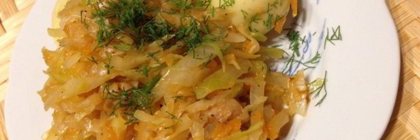 Свежая капуста тушеная с курицей