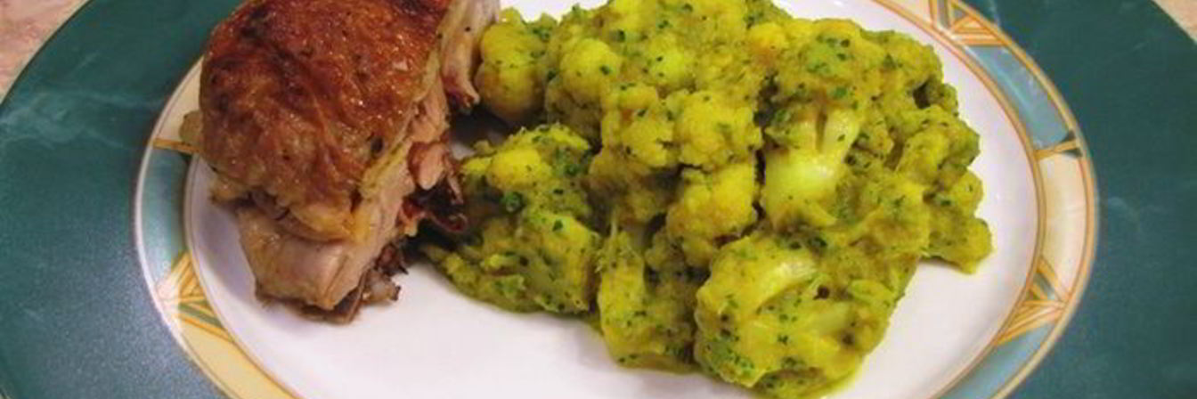 Цветная капуста с овощным соусом