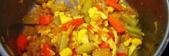 цветная капуста с овощным соусом