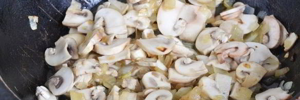 тушеная квашеная капуста с грибами