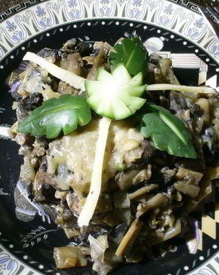 Тушеная спаржевая фасоль с грибами