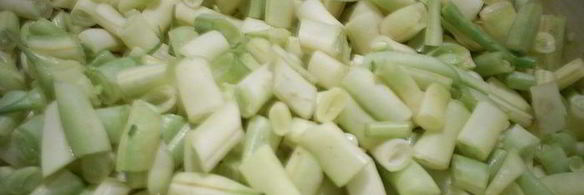 тушеная спаржевая фасоль с грибами