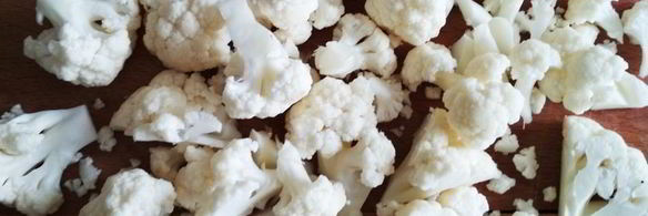 запеченная цветная капуста с горошком