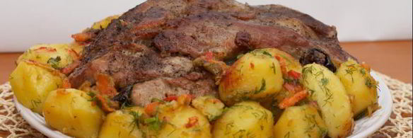 запеченный картофель с мясом для праздничного стола