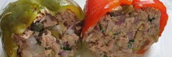 запеченный перец, фаршированный тунцом