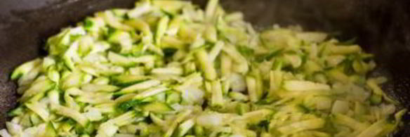 запеченный сладкий перец с мясом и овощами