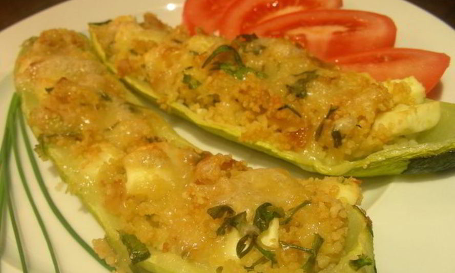 Рецепт запеченных кабачков, фаршированных кускусом и фетой
