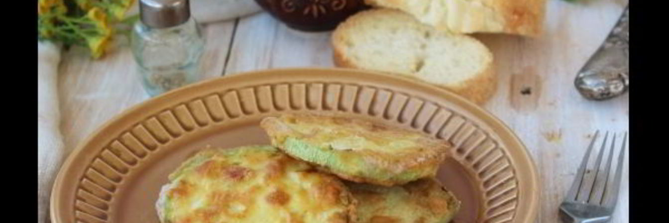 Жареные кабачки с яйцом