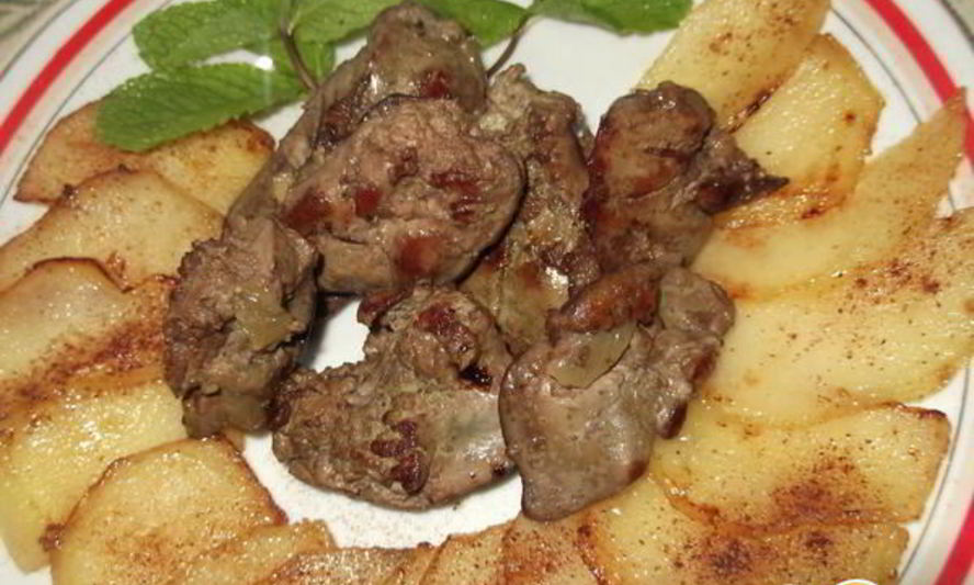 Рецепт куриной печени с яблоком