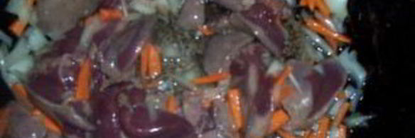 куриная печень в соусе