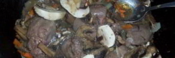 куриная печень в соусе