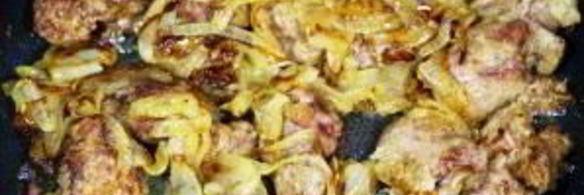 куриная печень, жареная с луком