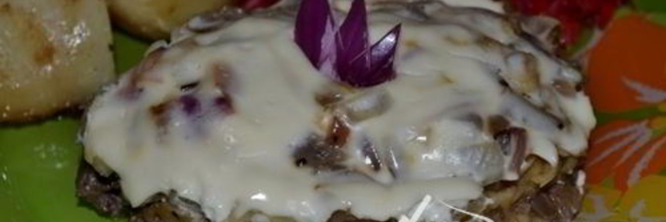 Нежная печень с яблоками