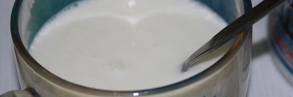 печень куриная в сметанном соусе