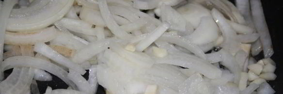 печень нежность в сметанно-луковом соусе