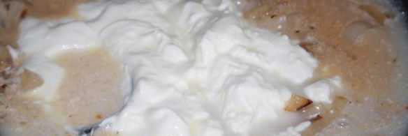 печень нежность в сметанно-луковом соусе