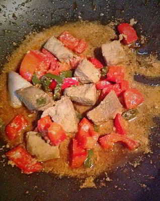 Печень с болгарским перцем в соевом соусе