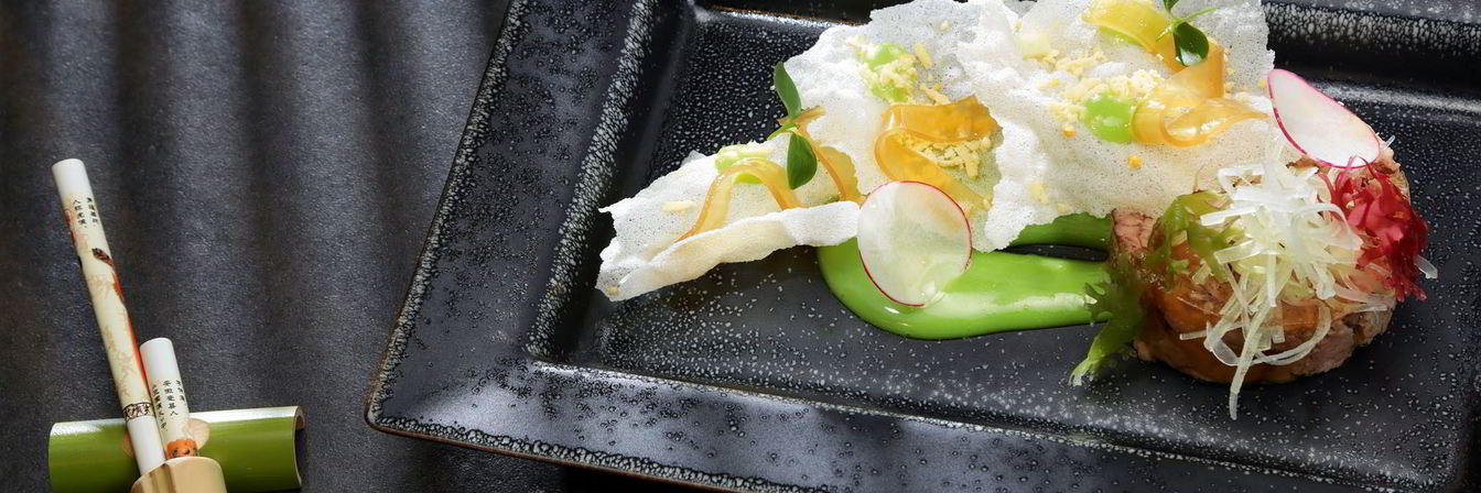 Печень трески с соусом васаби