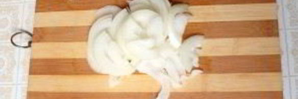 печень, тушеная в белом вине с печеным перцем