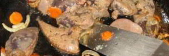 тушеная печень с луком и морковью