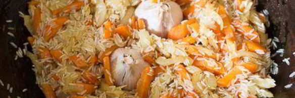 быстрый плов со свининой и фасолью