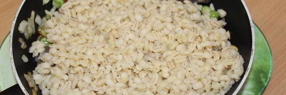 паэлья из перловой крупы и лесных грибов