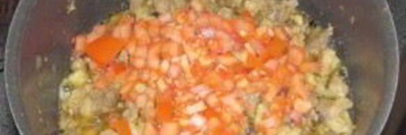 плов из баранины с помидорами