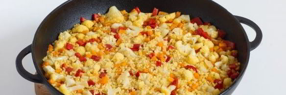 плов из булгура с цветной капустой и перцем