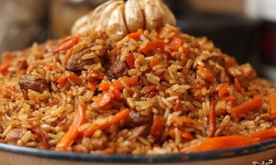 Рецепт плова из бурого риса со свининой