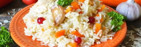 плов из пропаренного риса с курицей