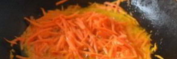 плов с курицей в кастрюле