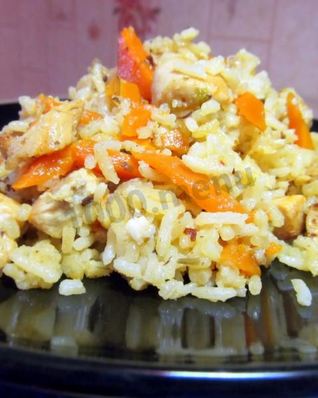 Плов в кастрюле с курицей