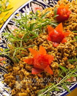 Постный плов из гречки с соевым мясом