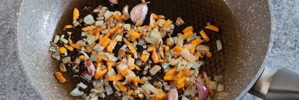 постный плов из гречки с соевым мясом