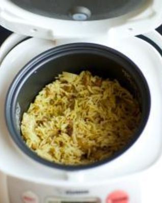 Сладкий плов в мультиварке