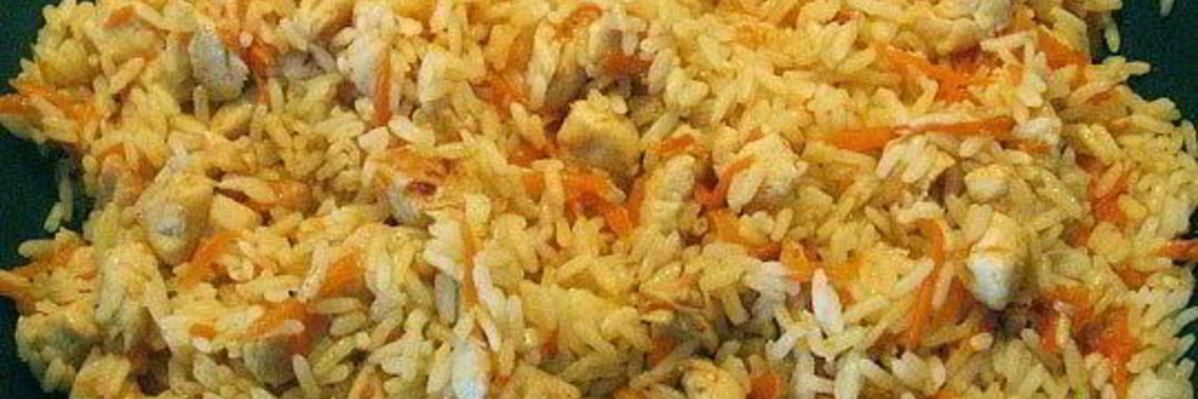 Золотистый плов с курицей