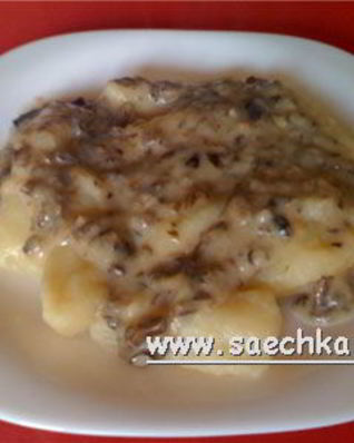 Постные картофельные клецки с грибами