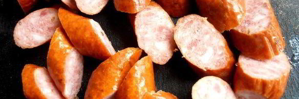 быстрое рагу с колбасками и фасолью