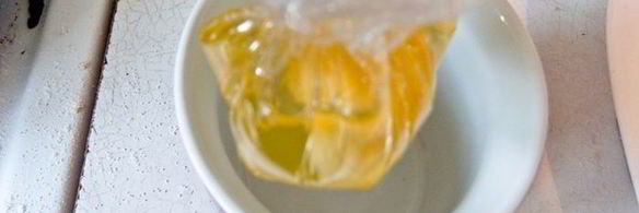 грибное рагу с яйцом пашот и крутонами