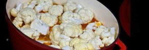 куриное рагу с цветной капустой и помидорами