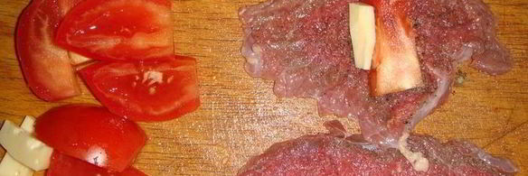 мясные рулетики с овощным рагу